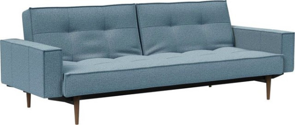 INNOVATION LIVING ™ Sofa Splitback, mit Armlehne und dunklen Styletto Beinen, in skandinavischen Des